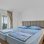Petrinic-sea View & Pool By Guide Pula