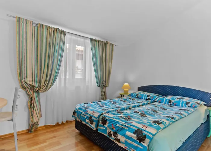 Petrinic-sea View & Pool By Guide