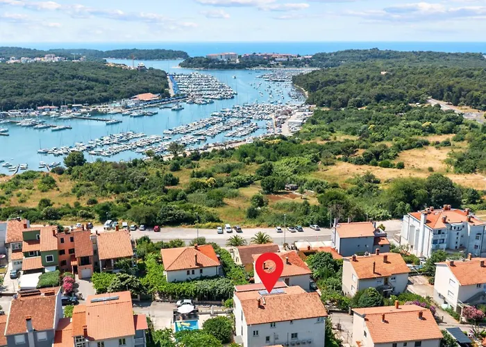 Petrinic-sea View & Pool By Guide Apartment *