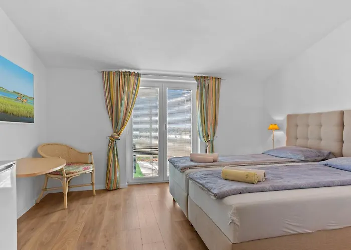 Petrinic-sea View & Pool By Guide Pula