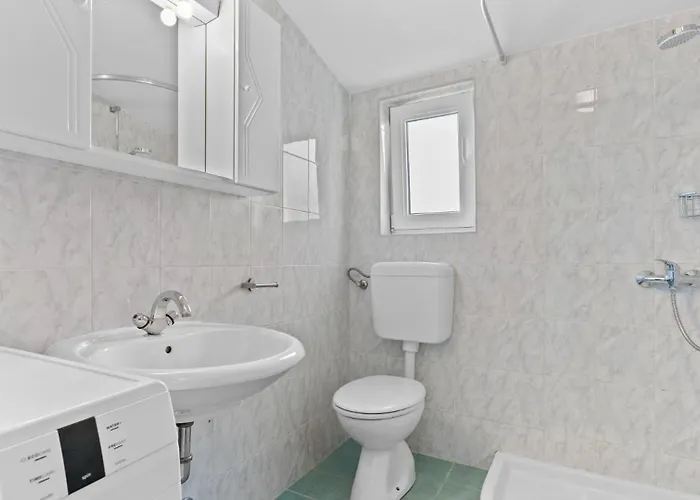 Petrinic-sea View & Pool By Guide Apartment *