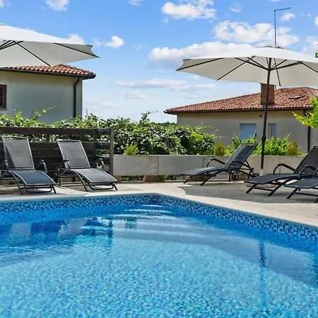 Petrinic-sea View & Pool By Guide 公寓 *